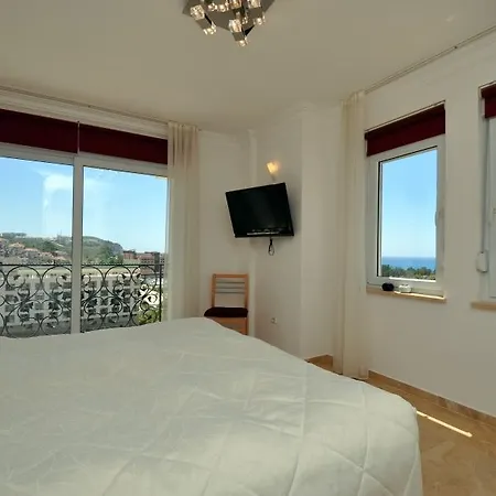 فيلة Oasis Sitesi *