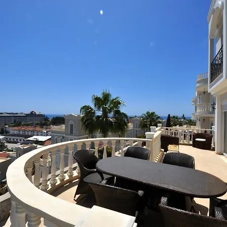 فيلة Oasis Sitesi *
